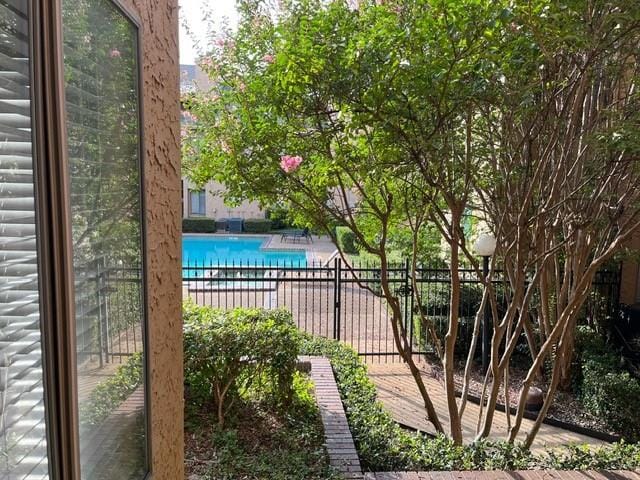 5550 Spring Valley Road # F15, Dallas TX 75254 - Photo 9