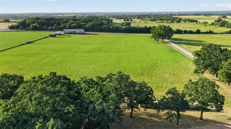 443 County Road 3342, Paradise TX 76073 - Photo 26