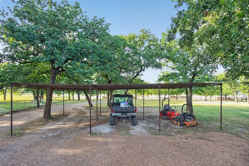 443 County Road 3342, Paradise TX 76073 - Photo 39