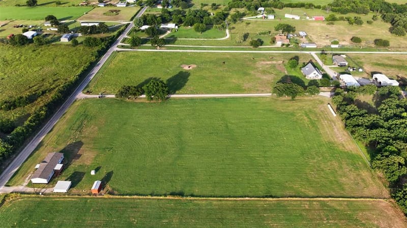 443 County Road 3342, Paradise TX 76073 - Photo 29