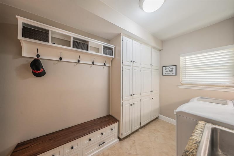 1406 Riverview Drive, Arlington TX 76012 - Photo 13