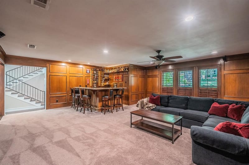 1406 Riverview Drive, Arlington TX 76012 - Photo 16