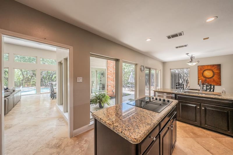 1406 Riverview Drive, Arlington TX 76012 - Photo 10