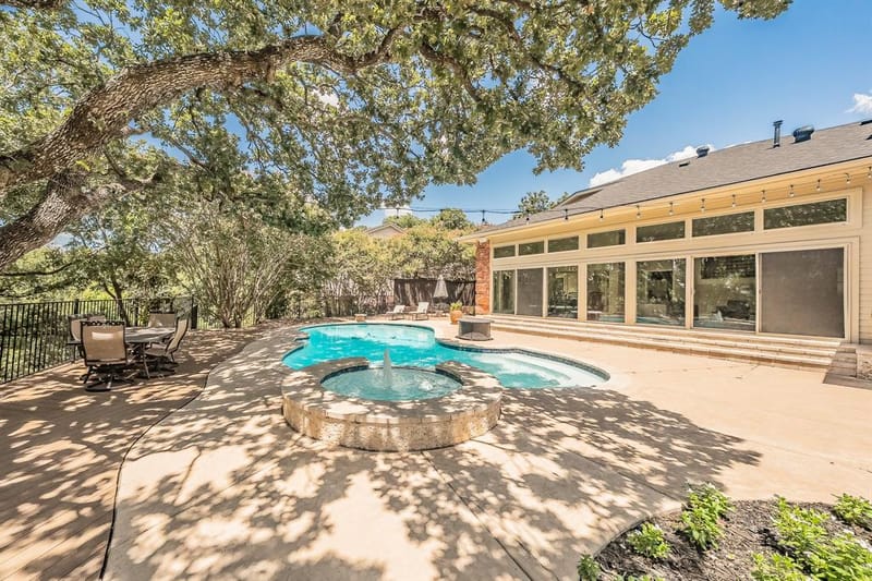 1406 Riverview Drive, Arlington TX 76012 - Photo 33