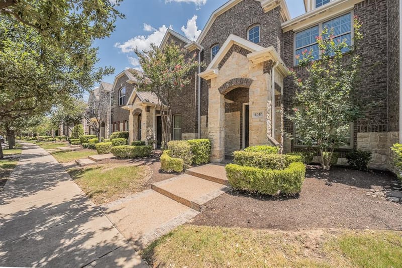4017 Cascade Sky Drive, Arlington TX 76005 - Photo 3