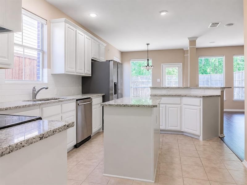 311 Melshire Street, Sunnyvale TX 75182 - Photo 3