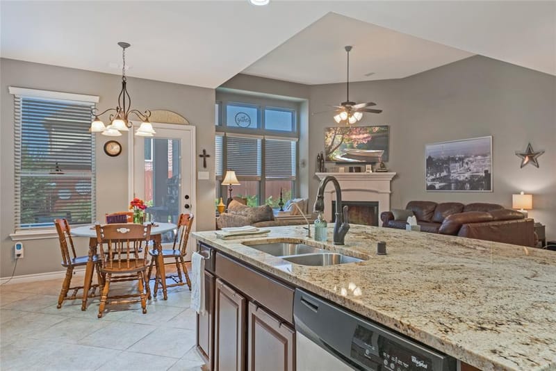 8629 Tribute Lane, Fort Worth TX 76131 - Photo 12