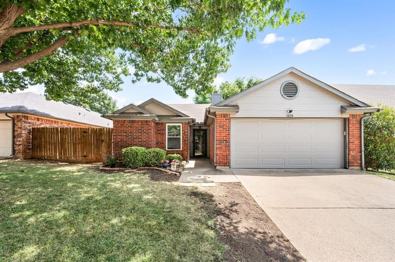 1428 Thistlewood Lane, Grapevine TX 76051