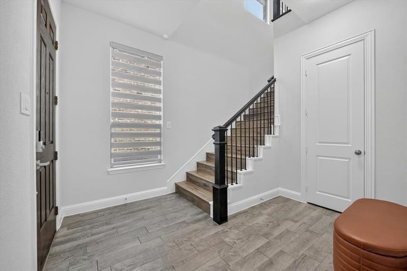 12728 Royal Oaks Lane, Farmers Branch TX 75234 - Photo 5
