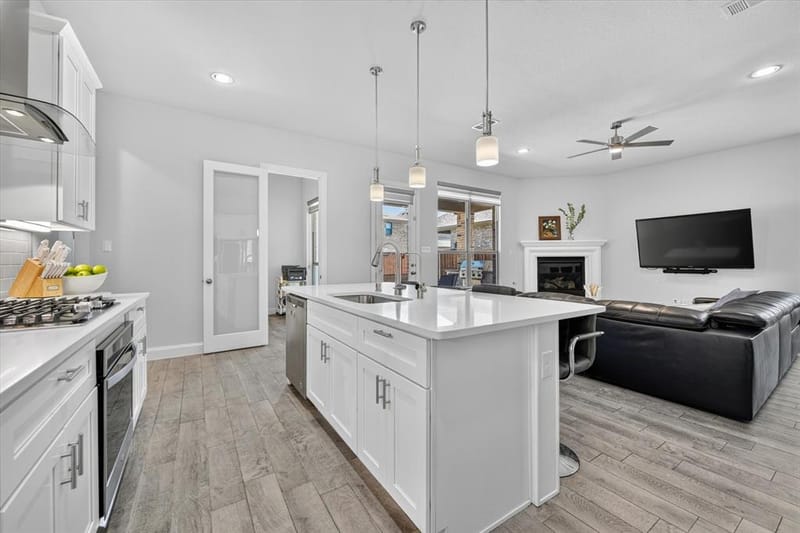 12728 Royal Oaks Lane, Farmers Branch TX 75234 - Photo 15