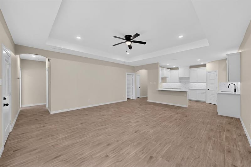 724 N Clements Street, Gainesville TX 76240 - Photo 16