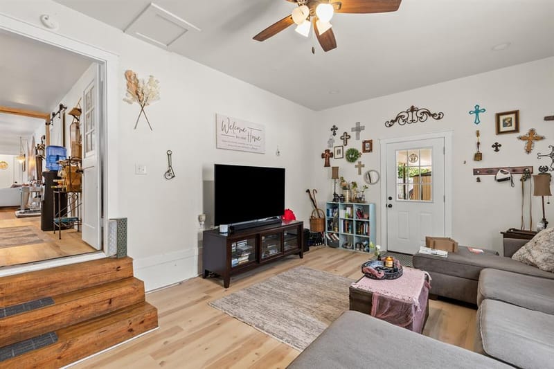 413 S Tyler Street, McGregor TX 76657 - Photo 25