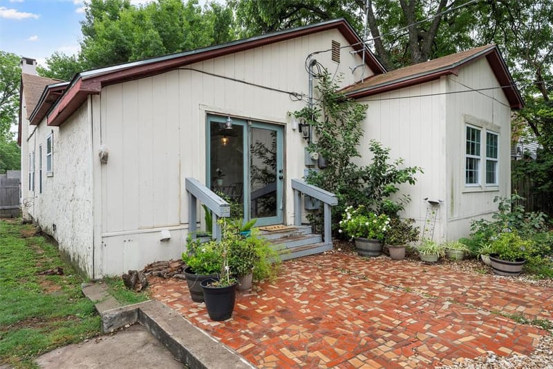 2923 Live Oak Avenue, Waco TX 76708 - Photo 23