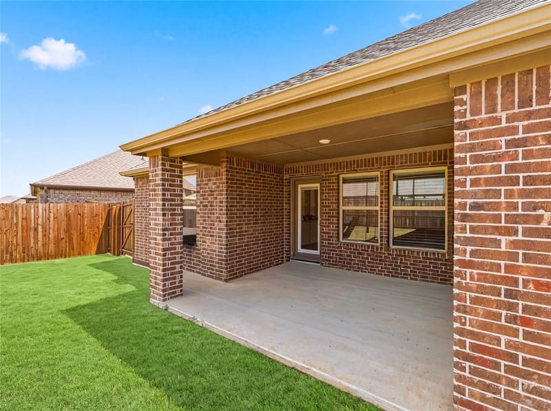 9809 Gooseneck Drive, Aubrey TX 76227 - Photo 32