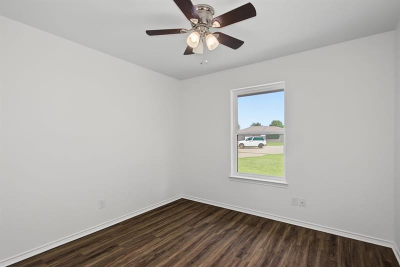 815 Steve Ct, Sanger TX 76266 - Photo 17