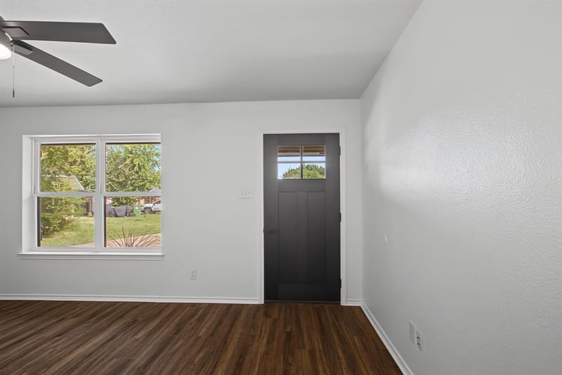 815 Steve Ct, Sanger TX 76266 - Photo 11