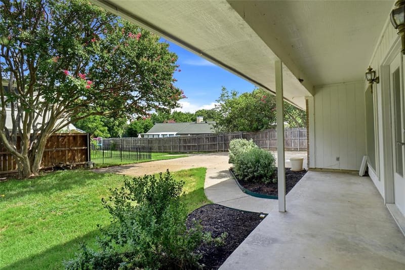 241 Timberlake Drive, Azle TX 76020 - Photo 23