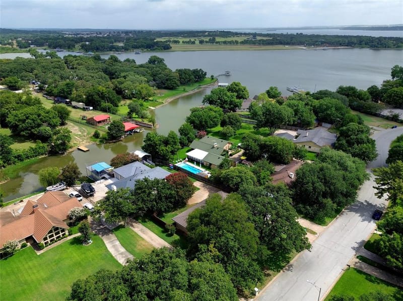 241 Timberlake Drive, Azle TX 76020 - Photo 33