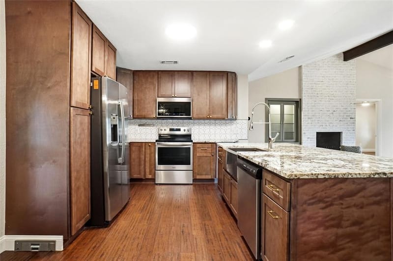 241 Timberlake Drive, Azle TX 76020 - Photo 11
