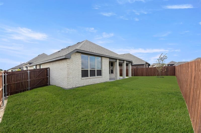 117 Meadow Road, Balch Springs TX 75181 - Photo 27