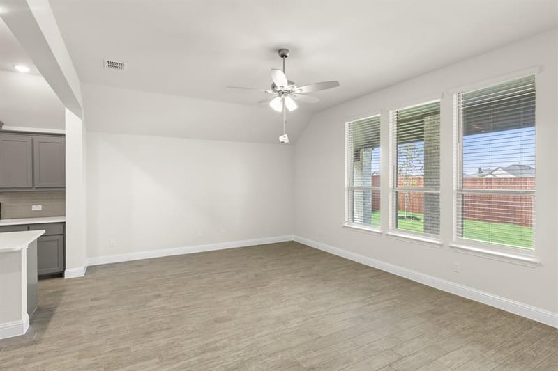 117 Meadow Road, Balch Springs TX 75181 - Photo 20