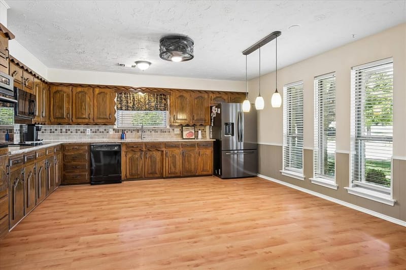 2216 Grandview Drive, Plano TX 75075 - Photo 11