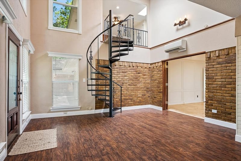 2216 Grandview Drive, Plano TX 75075 - Photo 4