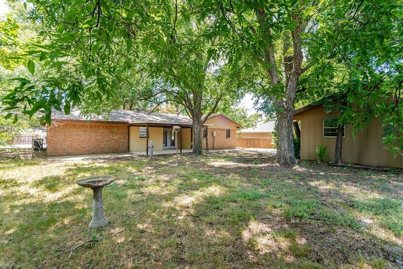 611 Cain Street, Lake Dallas TX 75065 - Photo 5