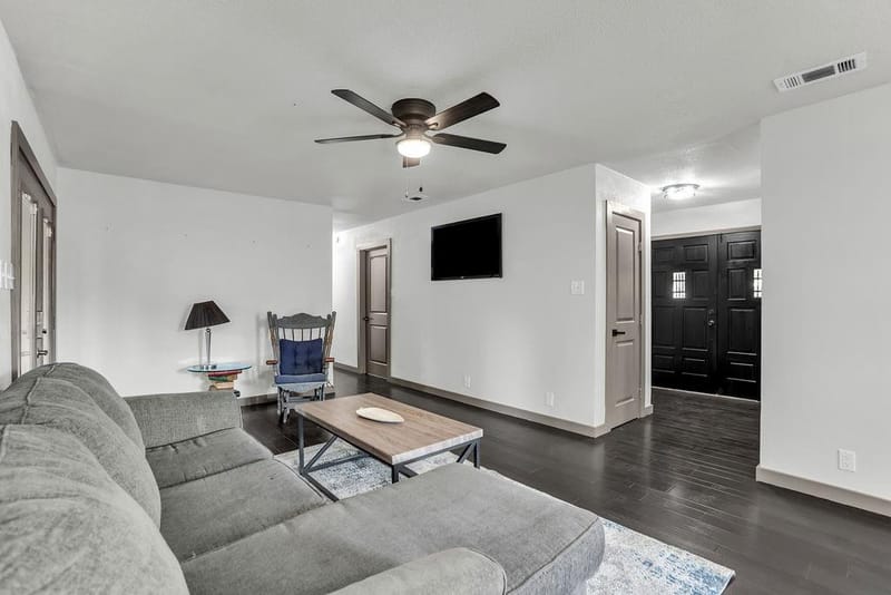 611 Cain Street, Lake Dallas TX 75065 - Photo 11
