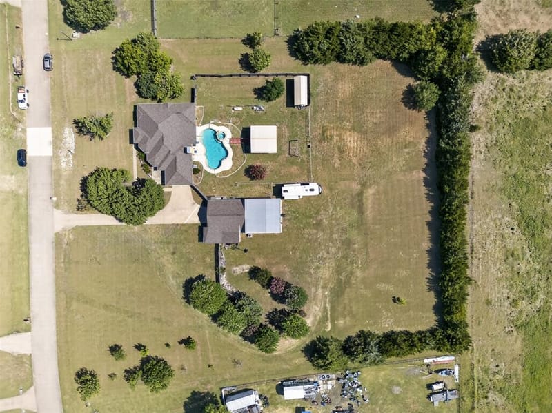 7851 Mavis Avenue, Waxahachie TX 75167 - Photo 33