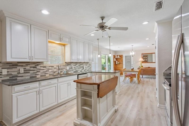 2432 Skyline Drive, Waco TX 76710 - Photo 12