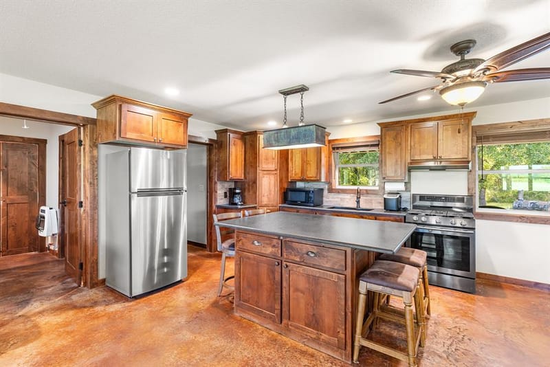 10371 State Hwy 148, Jacksboro TX 76458 - Photo 10