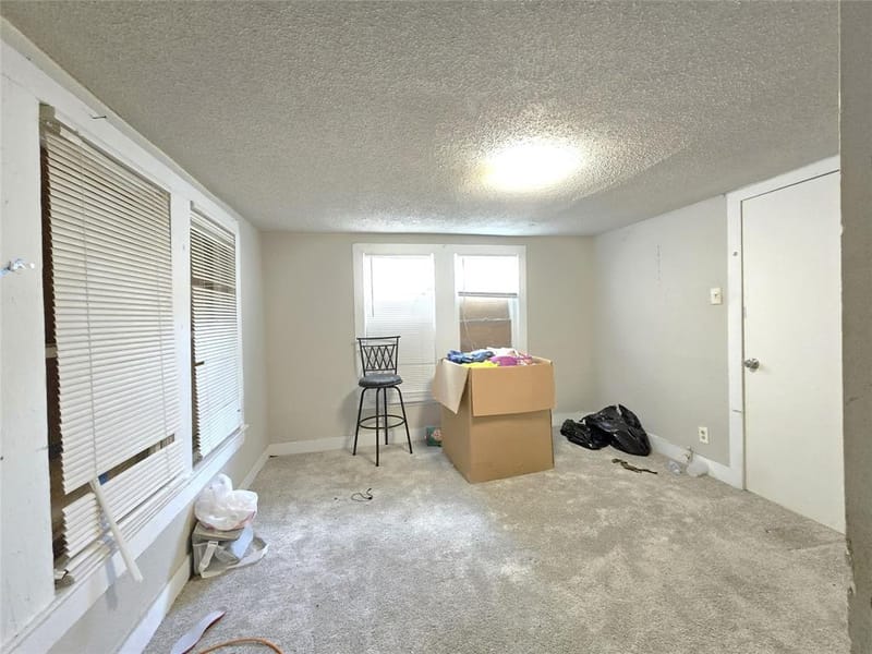 2714 Lenway Street, Dallas TX 75215 - Photo 10