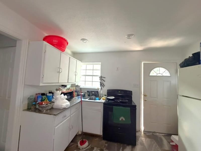 2714 Lenway Street, Dallas TX 75215 - Photo 19