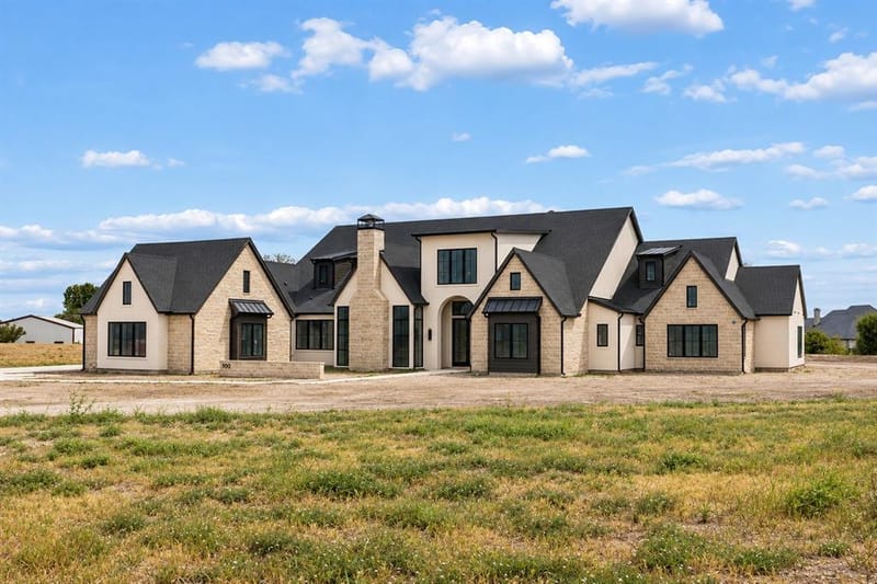 900 Healey Drive, Fairview TX 75069 - Photo 2