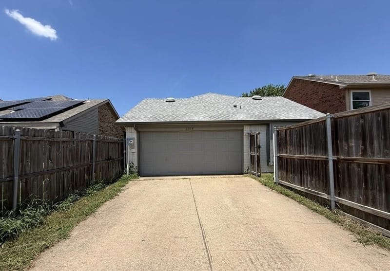 1338 Overlook Drive, Lewisville TX 75067 - Photo 4