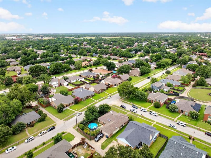 2602 Princewood Drive, Garland TX 75040 - Photo 7