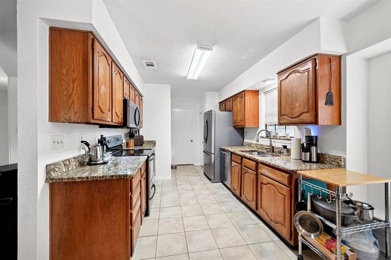 2602 Princewood Drive, Garland TX 75040 - Photo 14