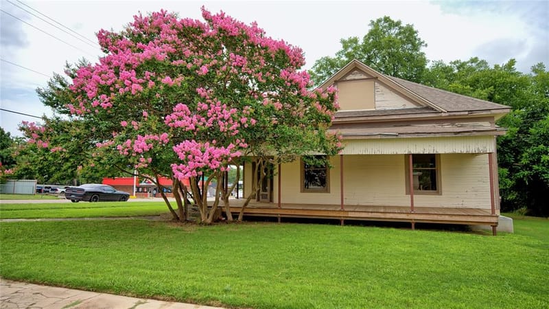 400 S Broad Street, Saint Jo TX 76265 - Photo 12