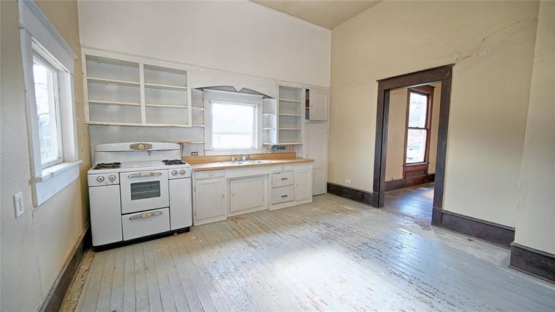 400 S Broad Street, Saint Jo TX 76265 - Photo 7
