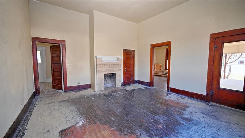 400 S Broad Street, Saint Jo TX 76265 - Photo 10