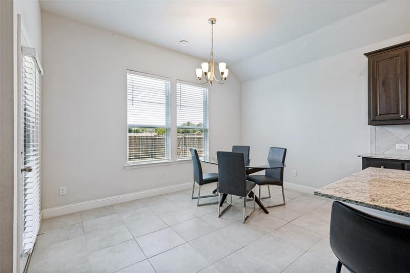 1404 Lakeview Drive, Pelican Bay TX 76020 - Photo 13