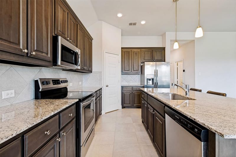 1404 Lakeview Drive, Pelican Bay TX 76020 - Photo 12
