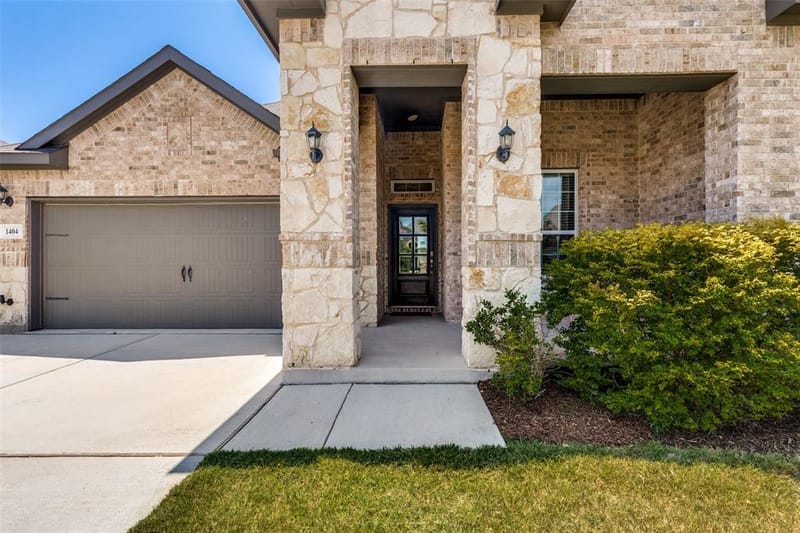 1404 Lakeview Drive, Pelican Bay TX 76020 - Photo 3