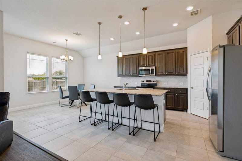 1404 Lakeview Drive, Pelican Bay TX 76020 - Photo 10