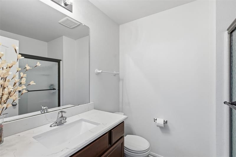 14229 Bridgeview Lane, Dallas TX 75253 - Photo 16