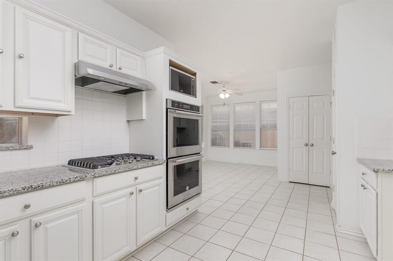 14617 Woodshadow Lane, Addison TX 75001 - Photo 10