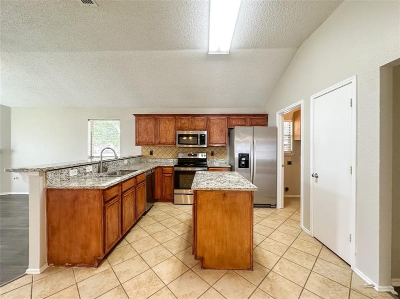 10245 Brea Canyon Road, Fort Worth TX 76108 - Photo 4