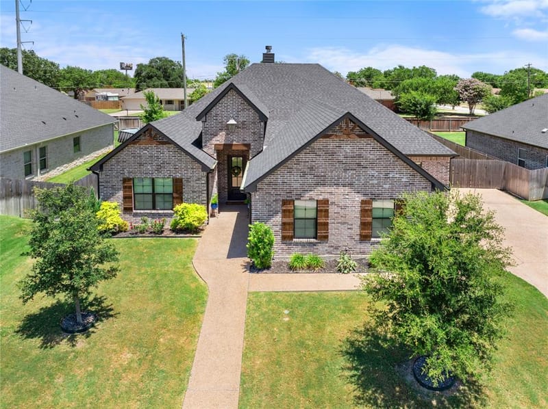 932 Gallant Fox Road, Hewitt TX 76643 - Photo 38