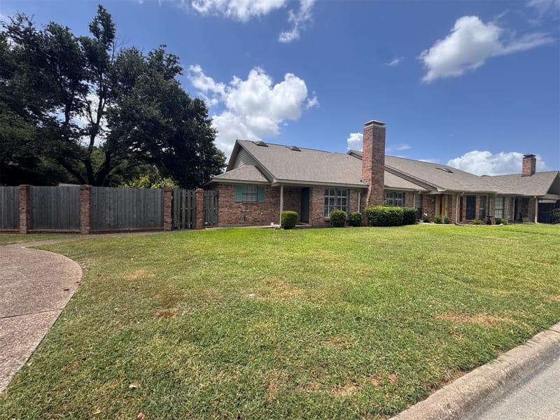 205 Northwood Boulevard, Corsicana TX 75110 - Photo 17